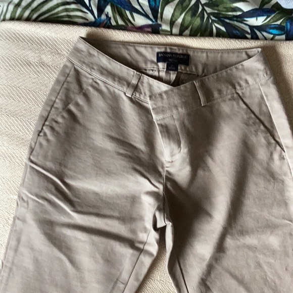 Capri Banana Republic - Picture 3 of 4